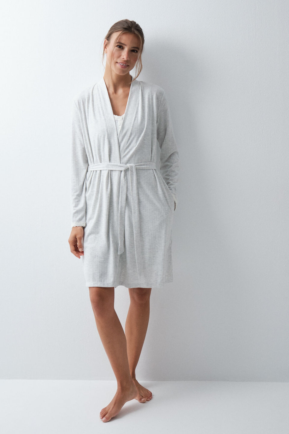 Medium Robe - Light Grey/Silver