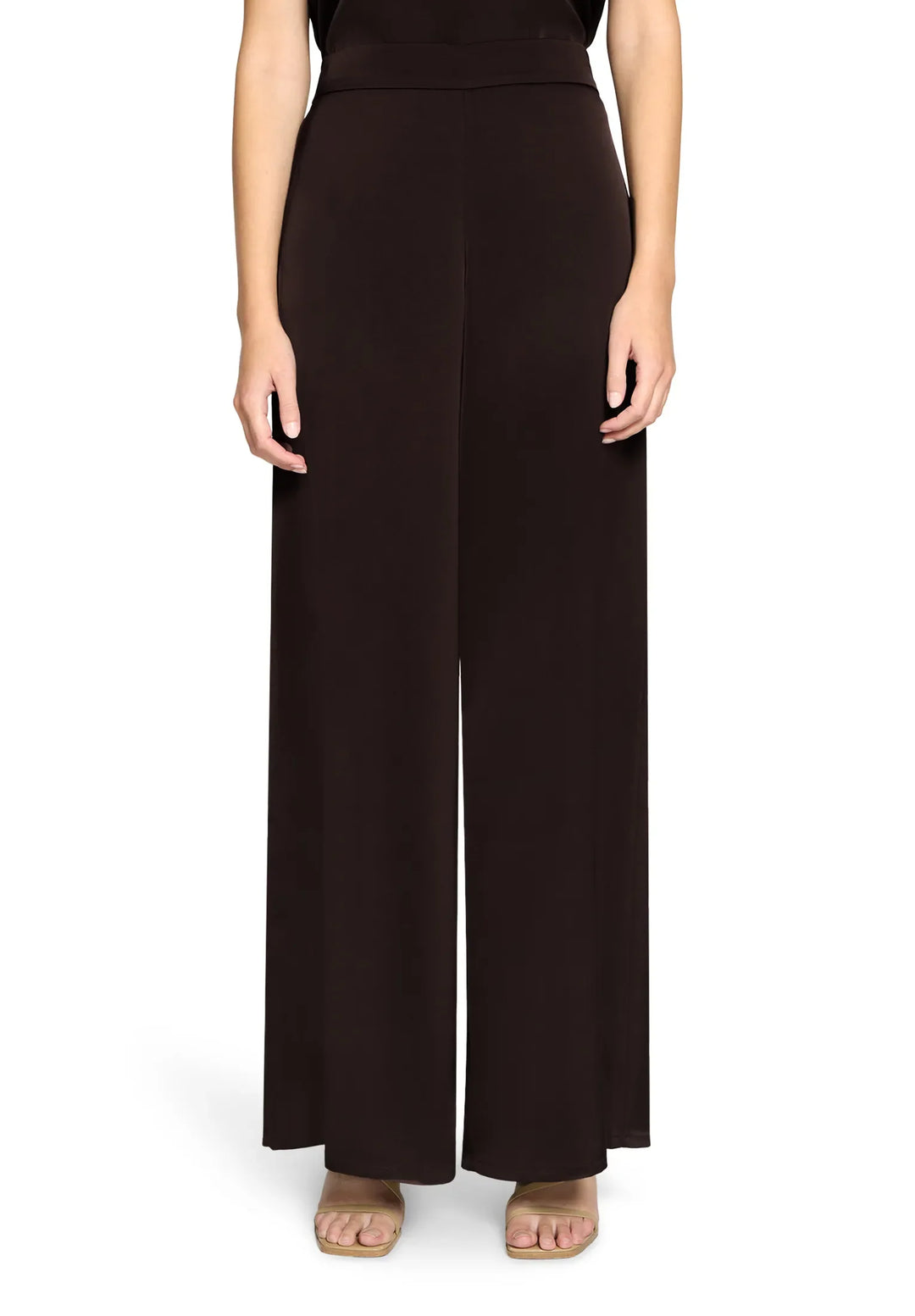 Modern Fit Trousers with Pockets
