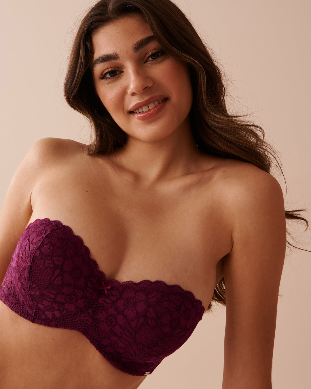 Lightly Lined Memory Foam Strapless Bra - Purple Potion