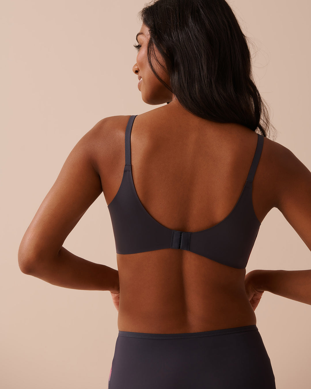 Lightly Lined Wireless Sleek Back Bra - Grey Garden