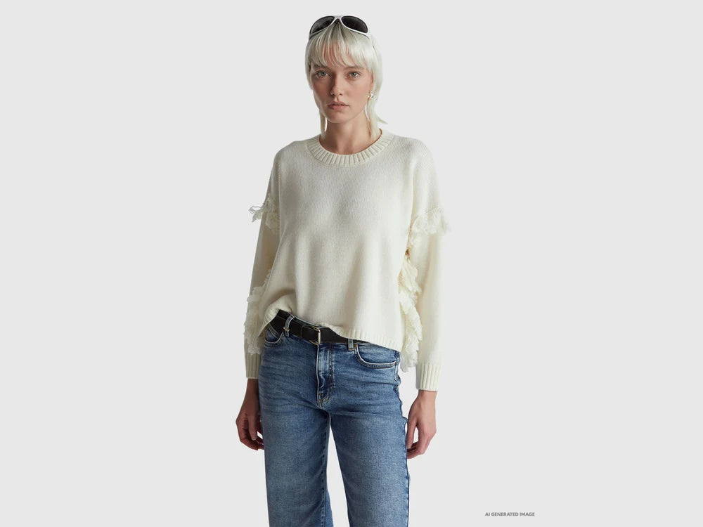 Sweater - White