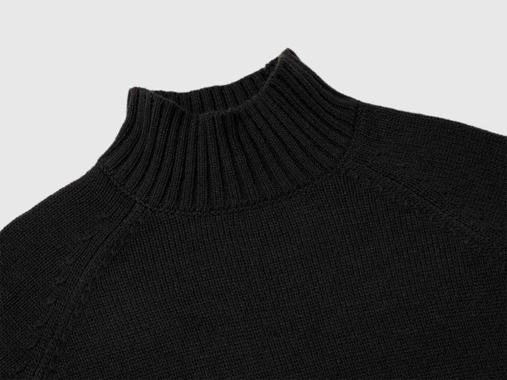 Sweater - Black
