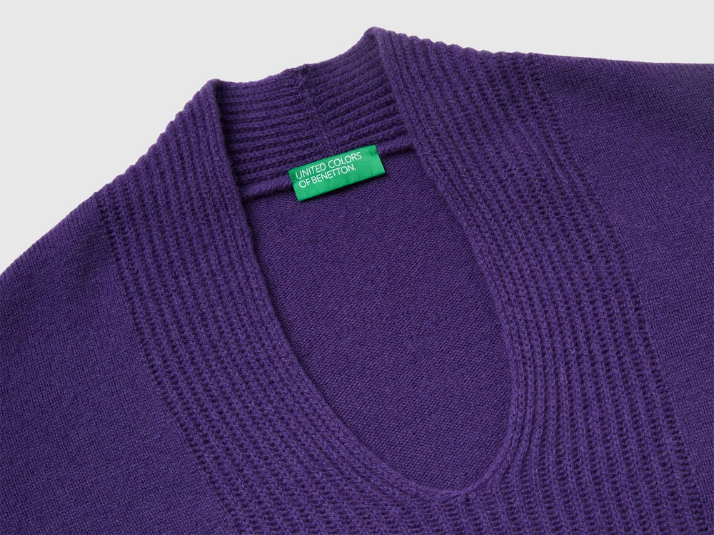 V-Neck Sweater M/L - Violet