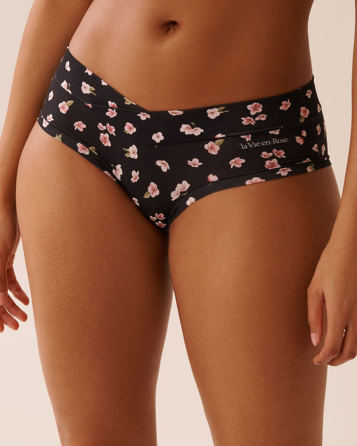 Perfect Fit Hiphugger Panty - Black Beauty Cherry Blossom