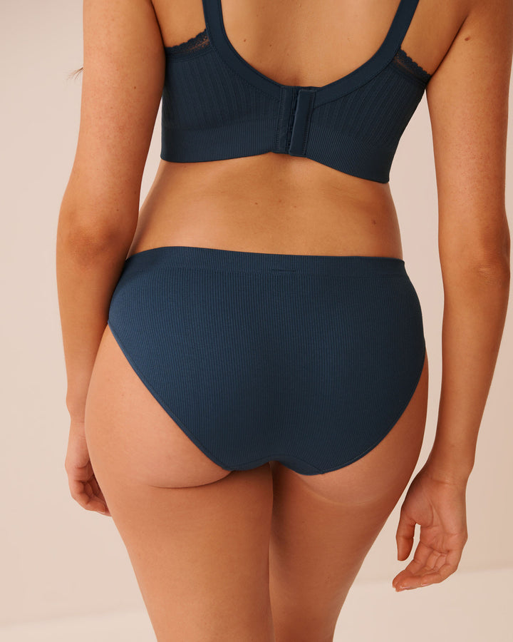Seamless Fabric Ribbed Bikini Panty