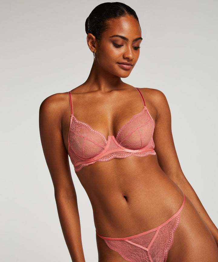 ISABELLE UD - Tea Rose