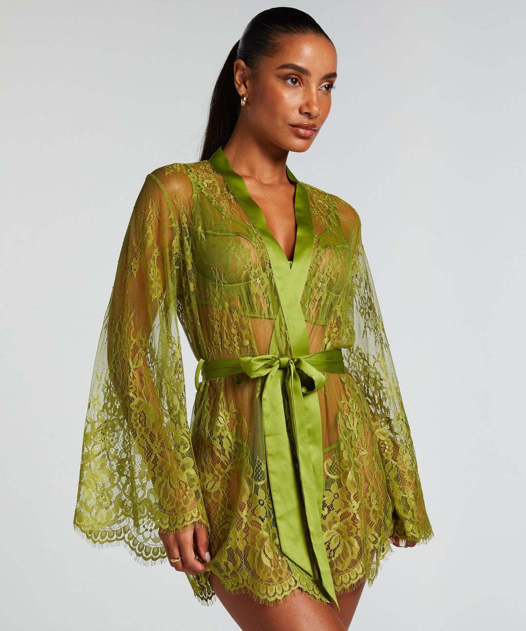 Kimono Allover Lace Isabella - Lima Bean Green