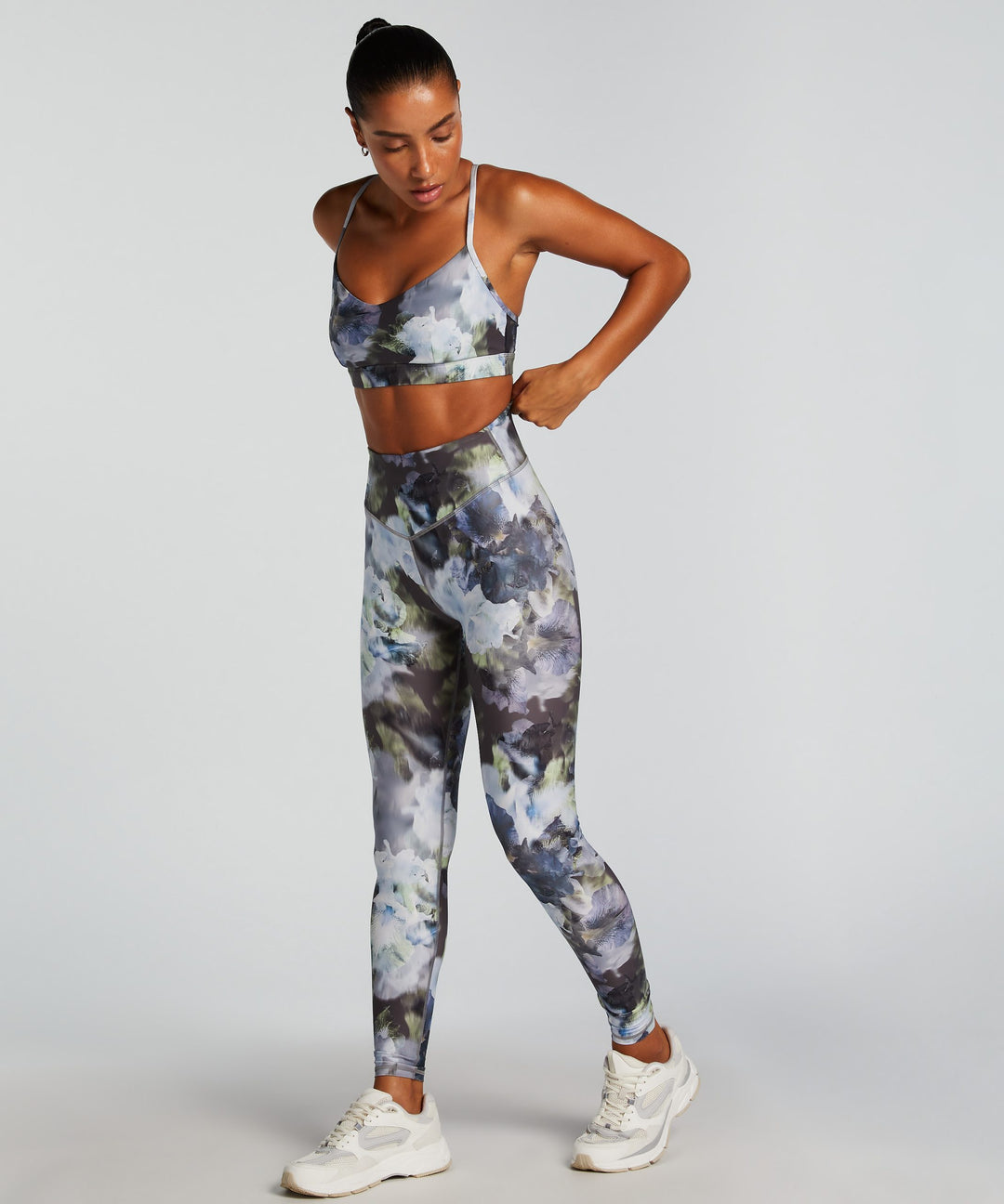 SCOOP L1 KEYHOLE MYSTIC FLOWER - Black Oyster