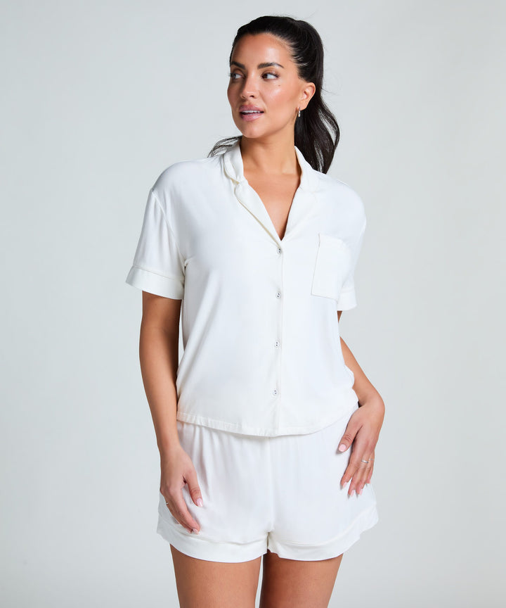Essential Jersey Short-Sleeved Jacket - Whisper White