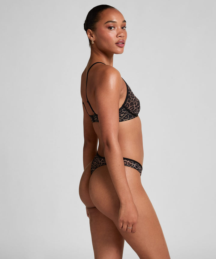 Highleg String Tara Leopard - Caviar