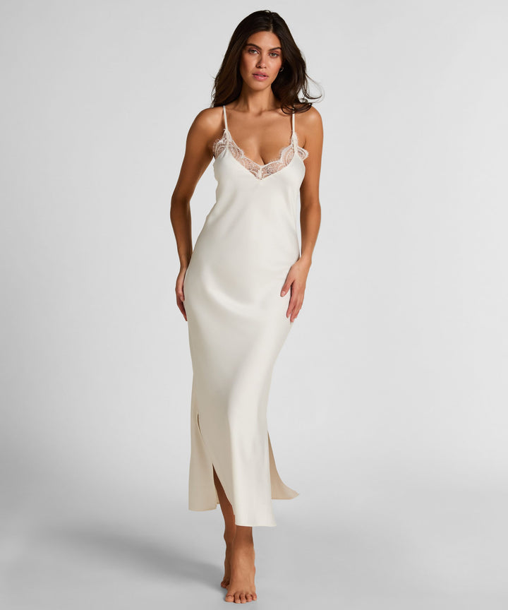 Sd Satin Lace Long - White