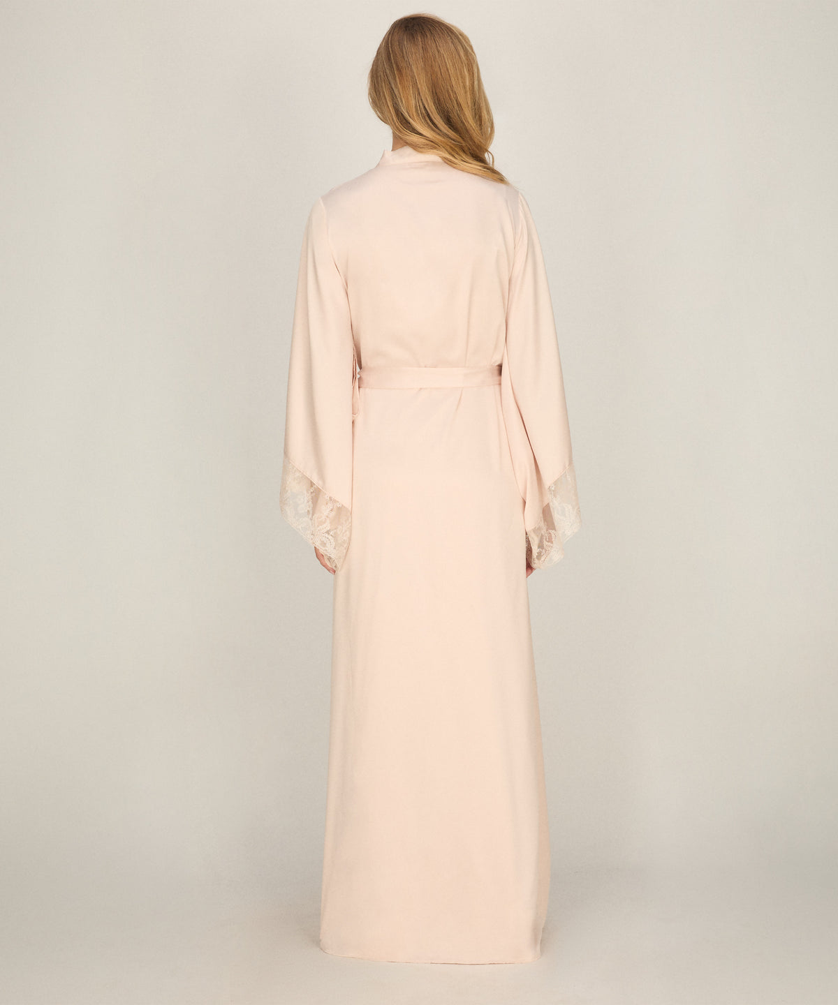 Kimono Satin Long Emb Legacy - Shell