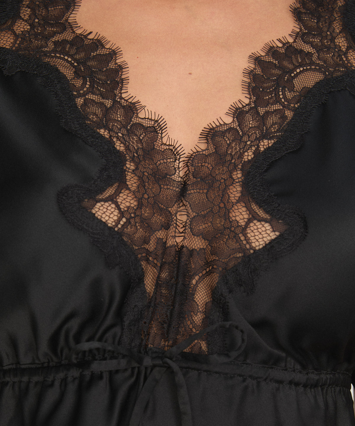 Top Butterfly Satin Lace Legacy - Caviar
