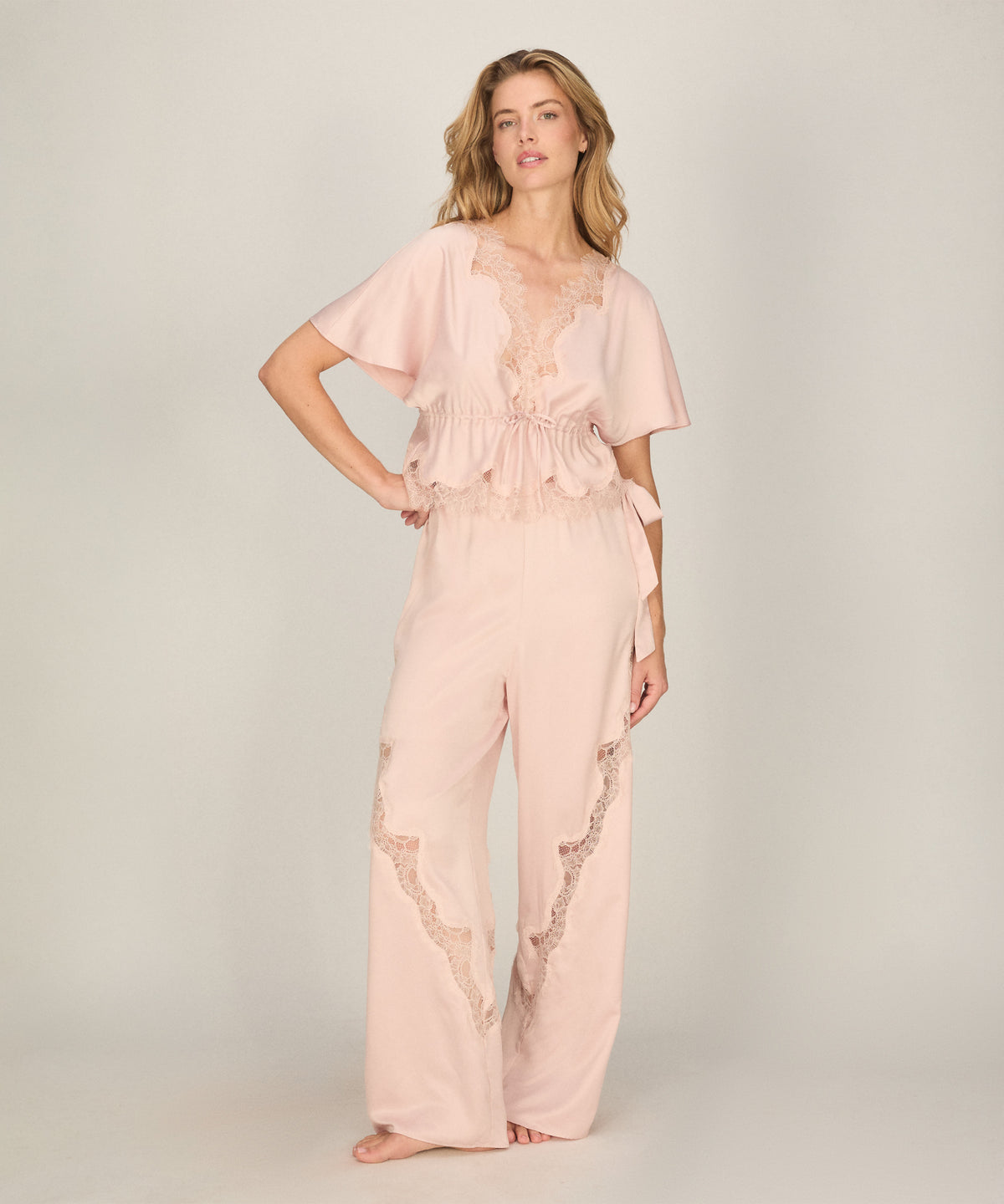 Top Butterfly Satin Lace Legacy - Peach Whip