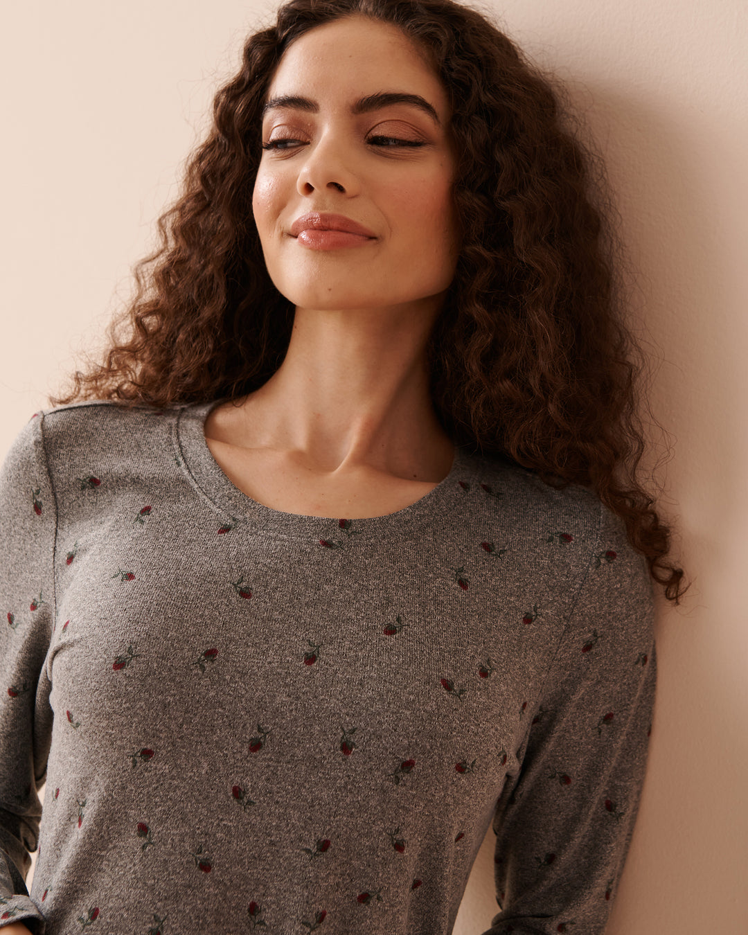 Rose Print Recycled Fibers Long Sleeve Shirt - Comfy Charcoal Mix Roses