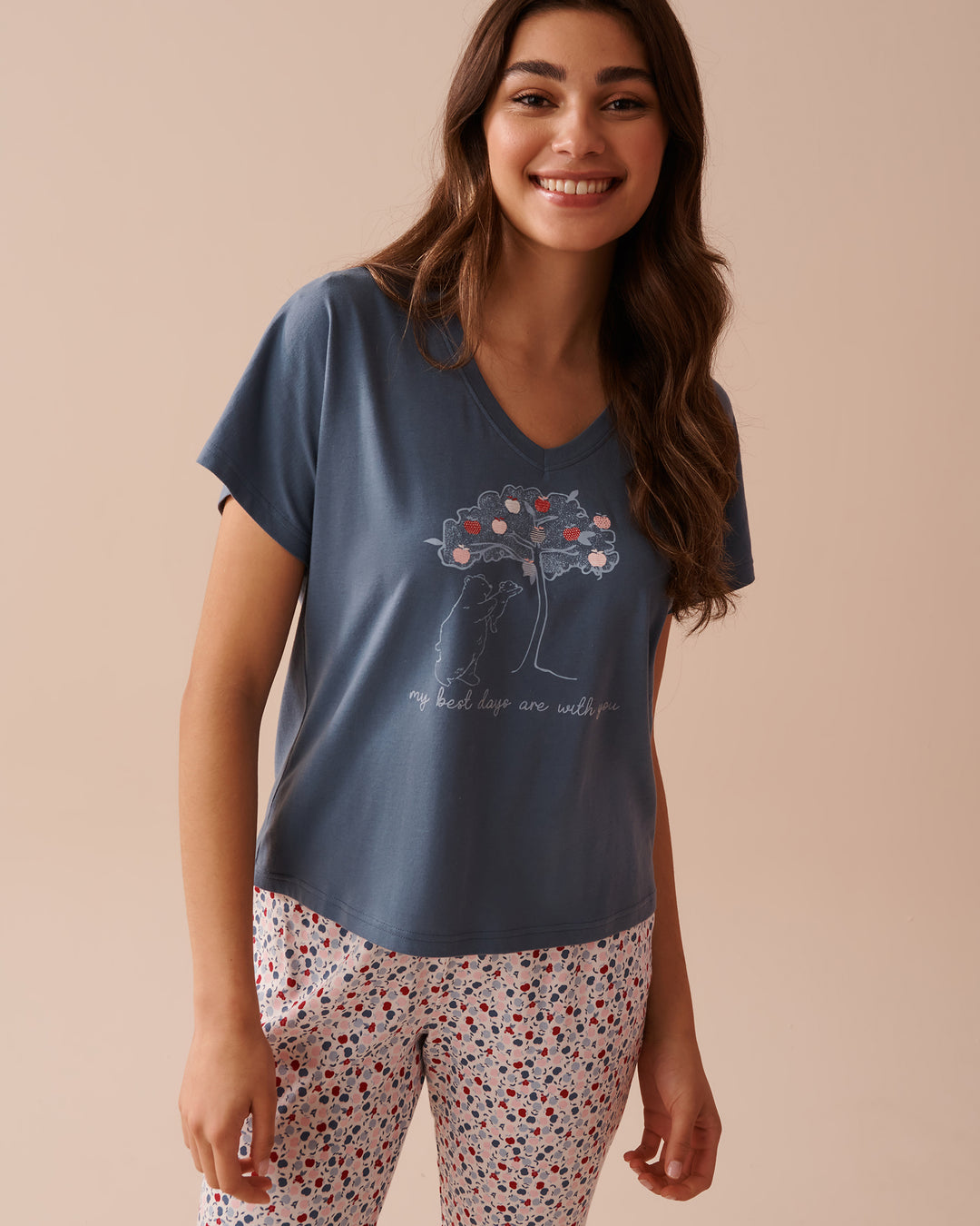 Apple Print Cotton V-neck T-shirt - Snow White