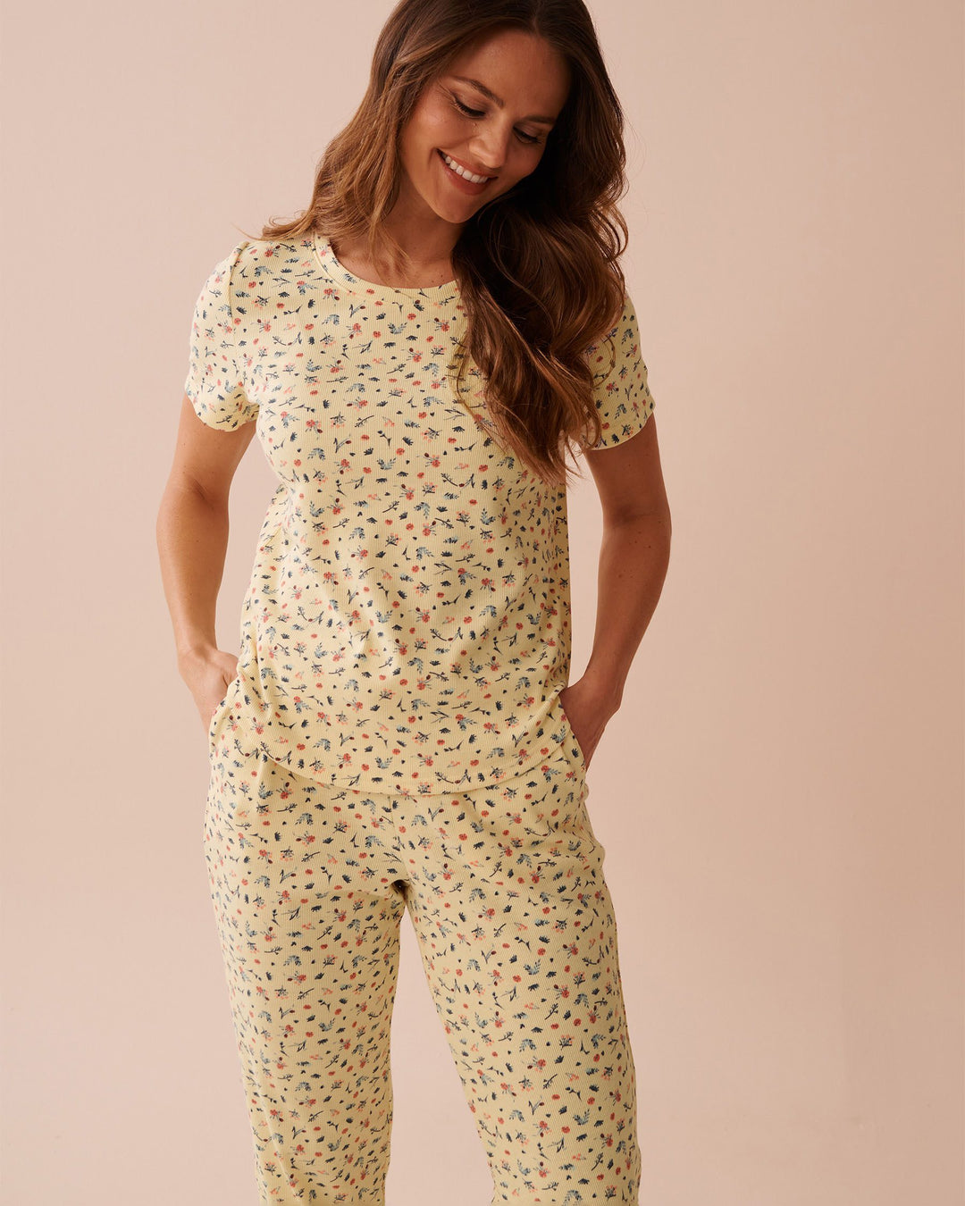 Ditsy Floral Print Ribbed T-shirt - Flan Ditsy Floral