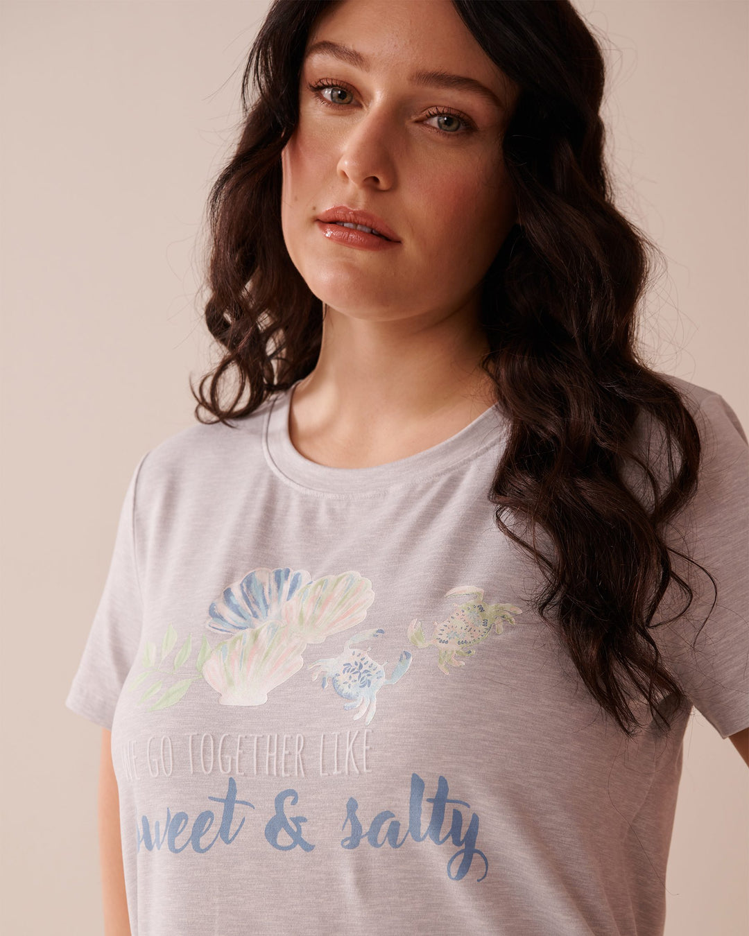 Seashell Print Super Soft T-shirt - Comfy Grey Mix Printed