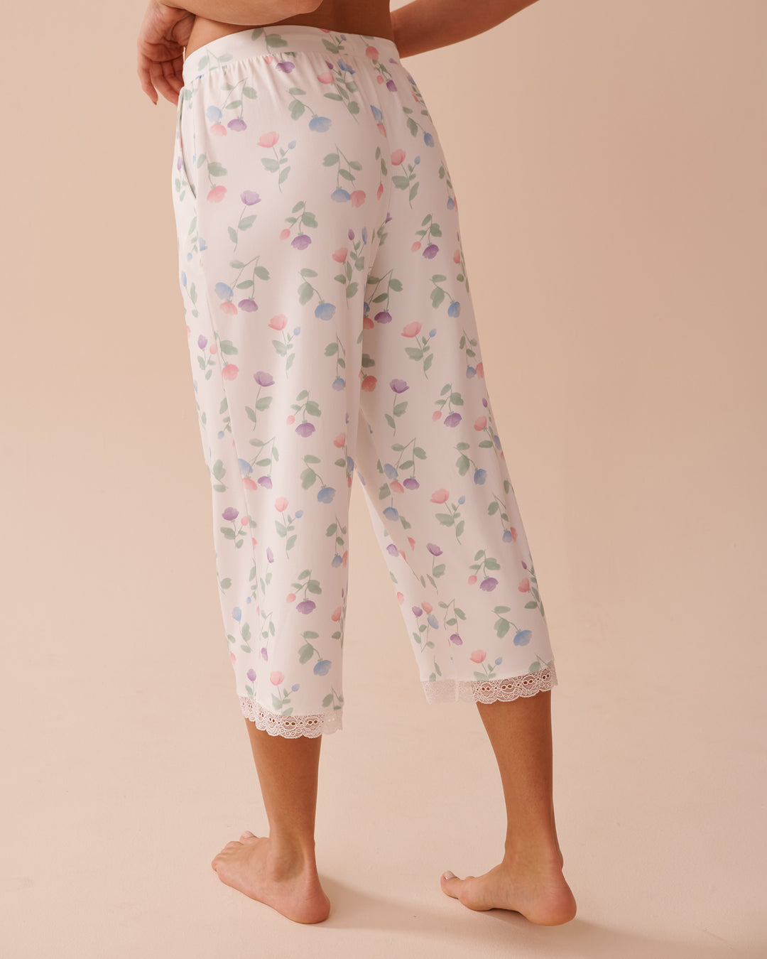 Tulip Print Super Soft Capris - Snow White Multi Floral