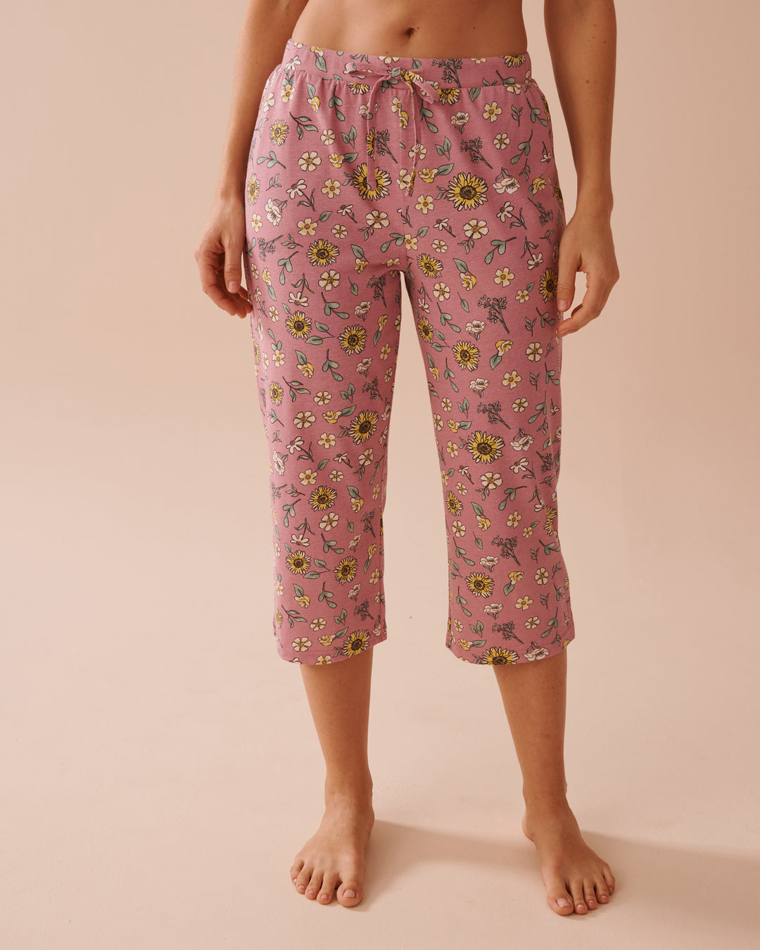 Sunflower Print Cotton Capris - Snow White Honeycomb