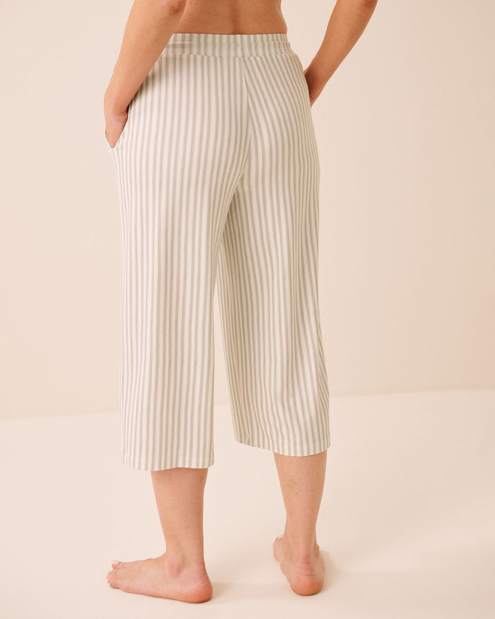 Peachy Dream Peach Capri