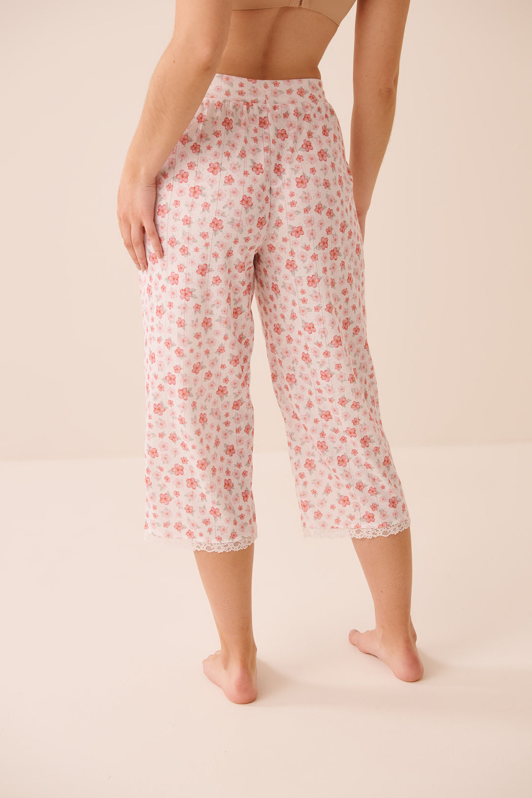 Pointelle Floral Capri