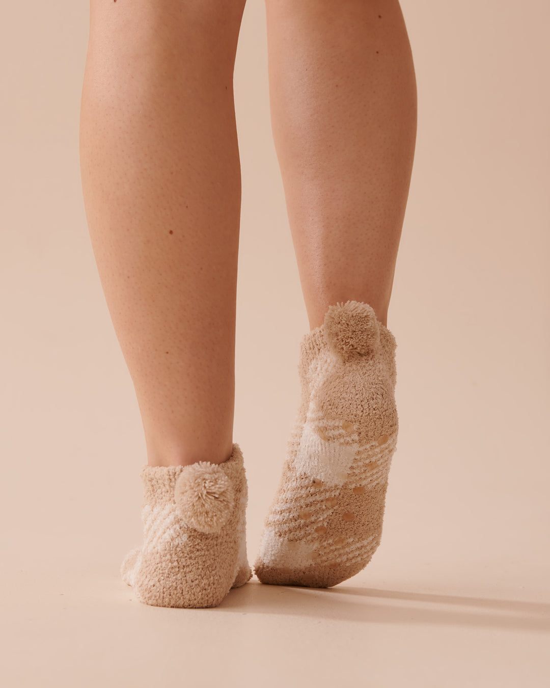 Pompom Soft Plush Socks - Heather Rose Cable