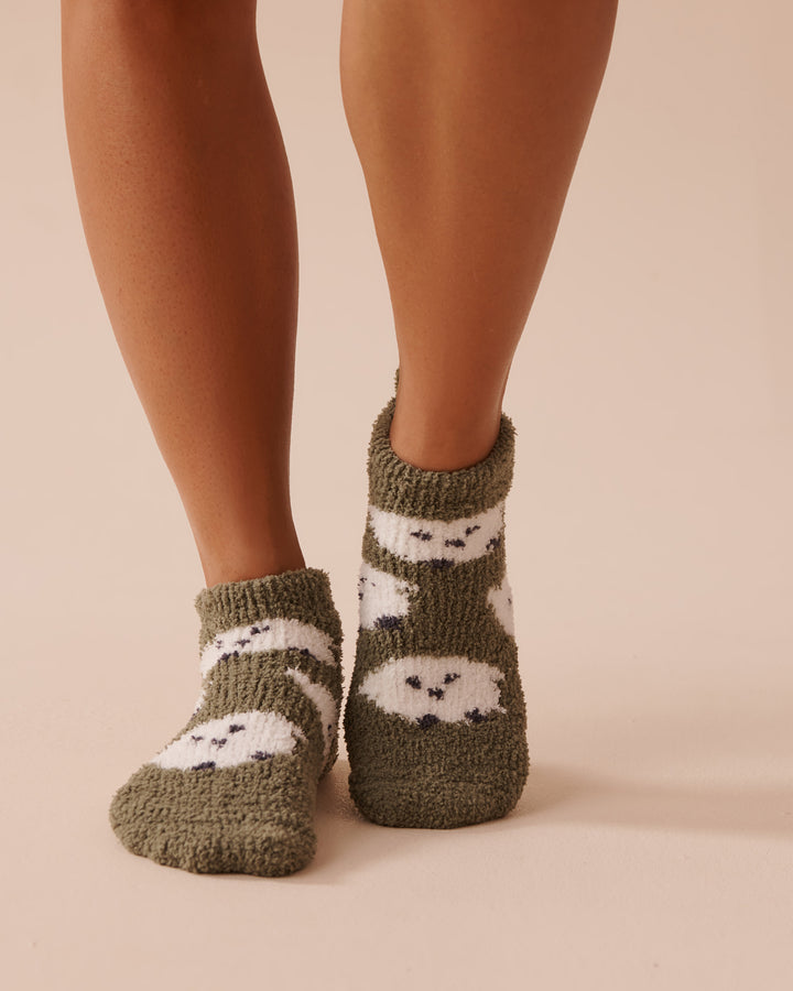Pompom Soft Plush Socks - Heather Rose Cable