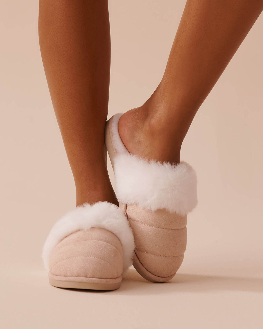 Suede and Faux Fur Slippers - Doeskin