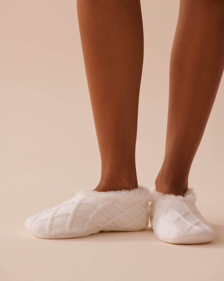Cable-Knit and Faux Fur Slipper Socks - Lozenge Evening Blue