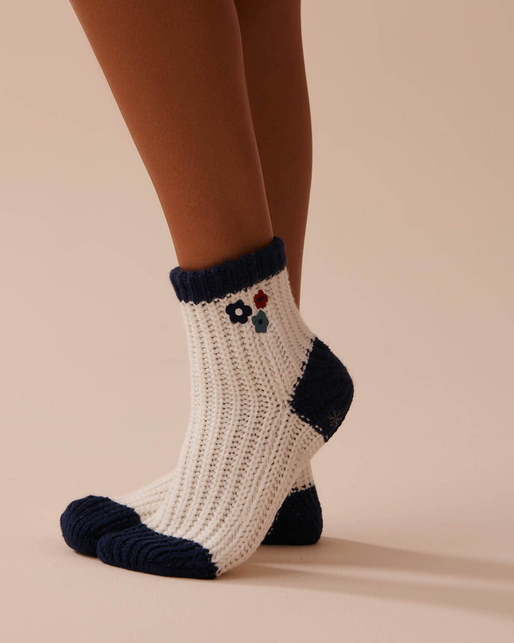 Knitted Socks with Winter Embroidery - Snow White