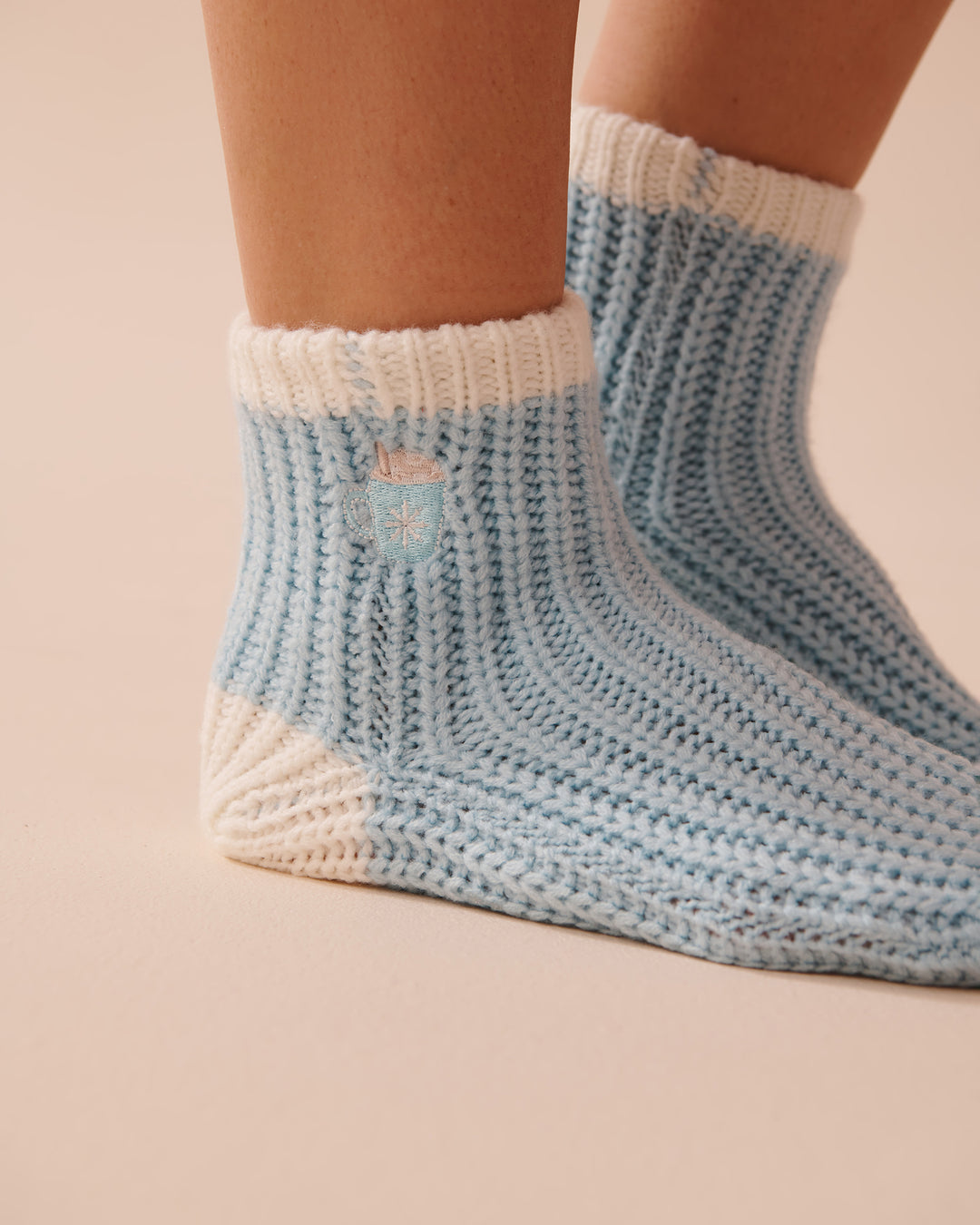 Knitted Socks with Winter Embroidery - Snow White