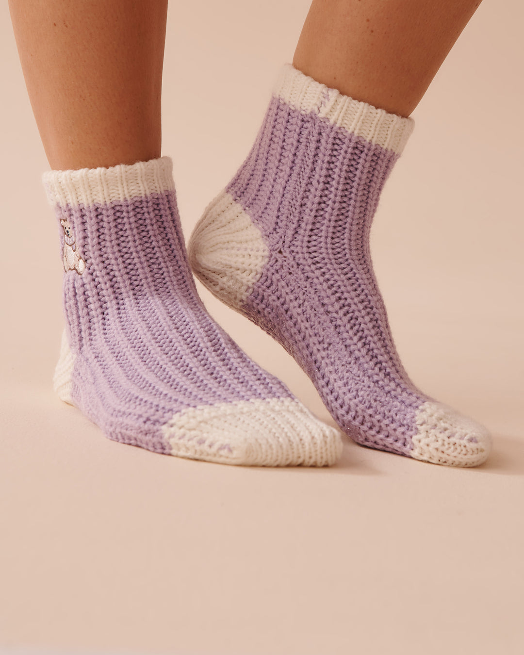 Knitted Socks with Winter Embroidery - Microchip