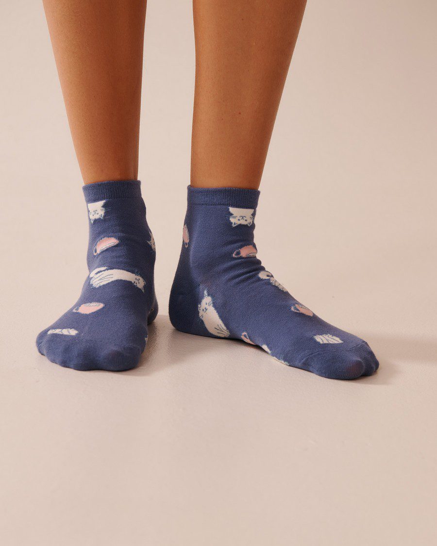 Finely Ribbed Striped Socks - Blue Indigo Cats