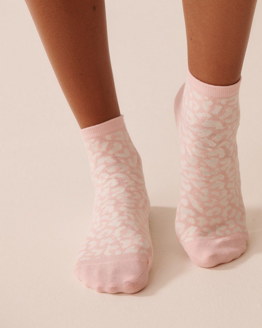 Finely Ribbed Striped Socks - Peachskin Leopard