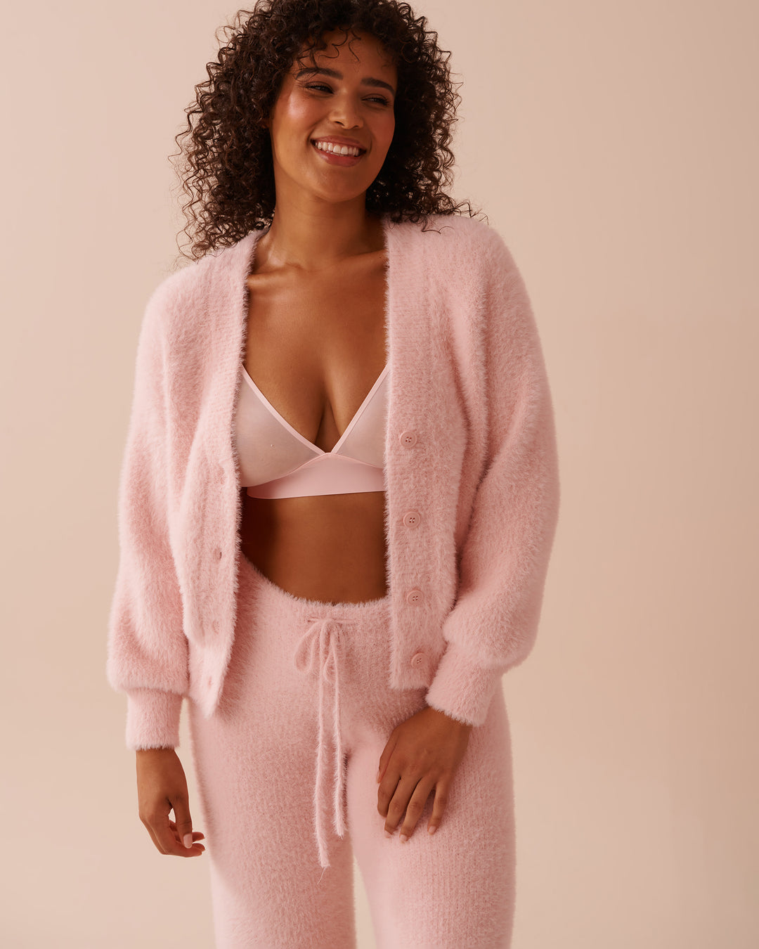 Fluffy Cardigan - Black Beauty