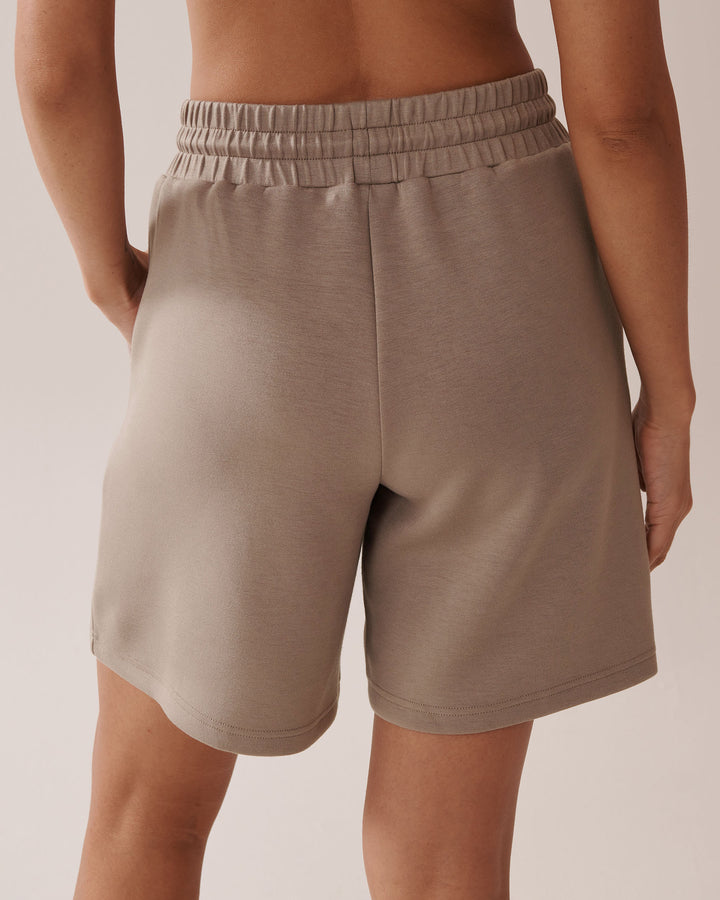 Bermuda Shorts - Cinder