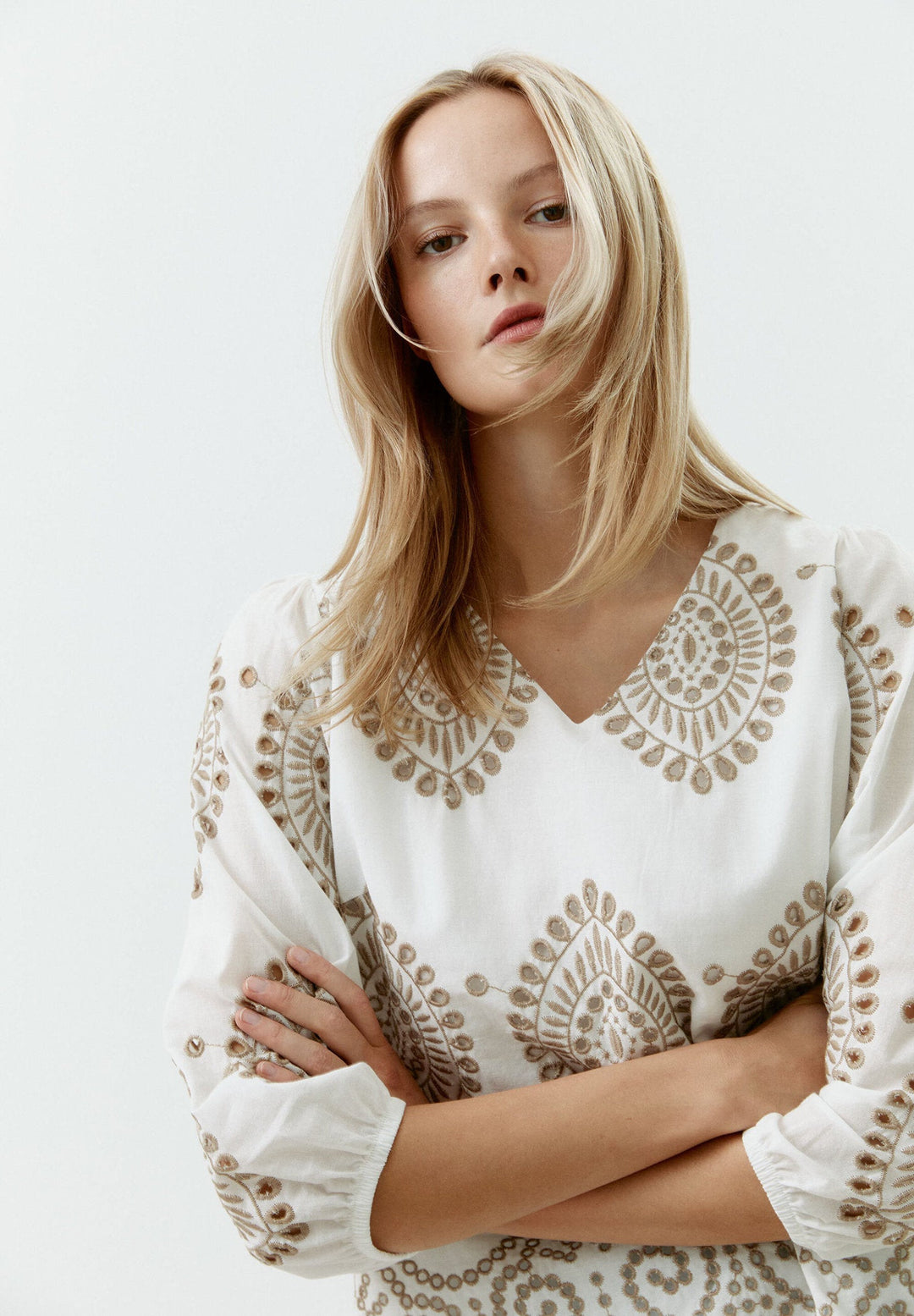 White/Beige Lace Tunic