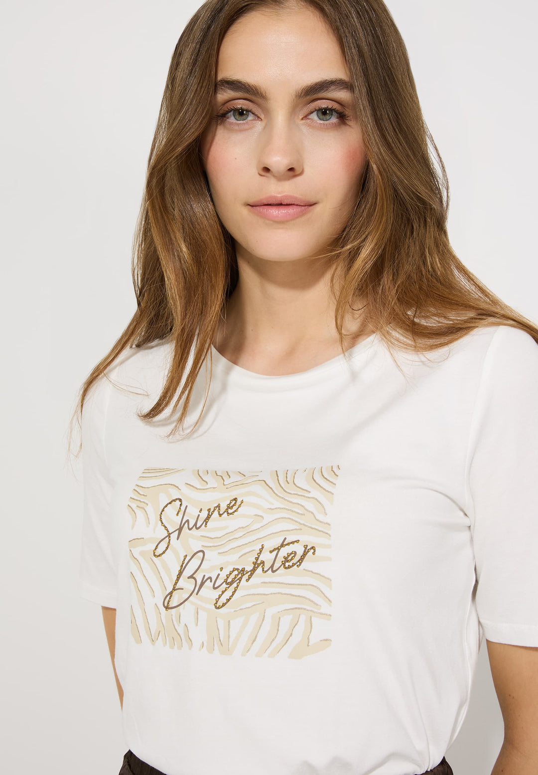 T-Shirt with Front Print