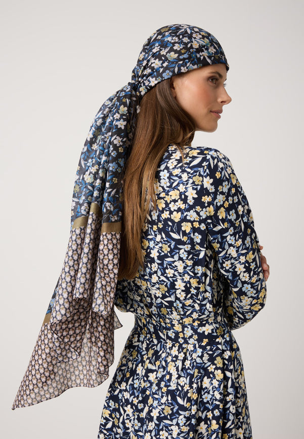 Print Scarf