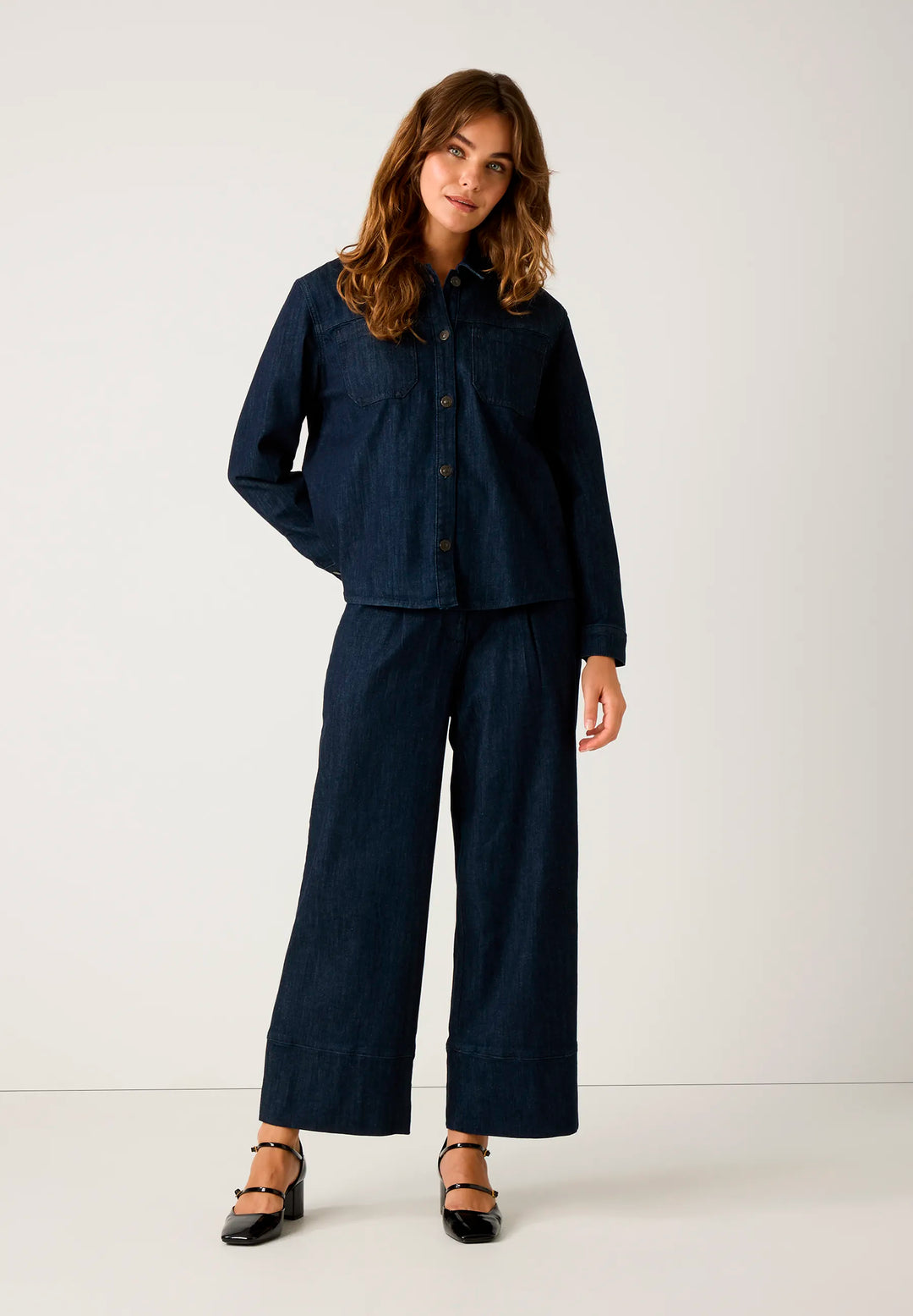 Jeans with Belt