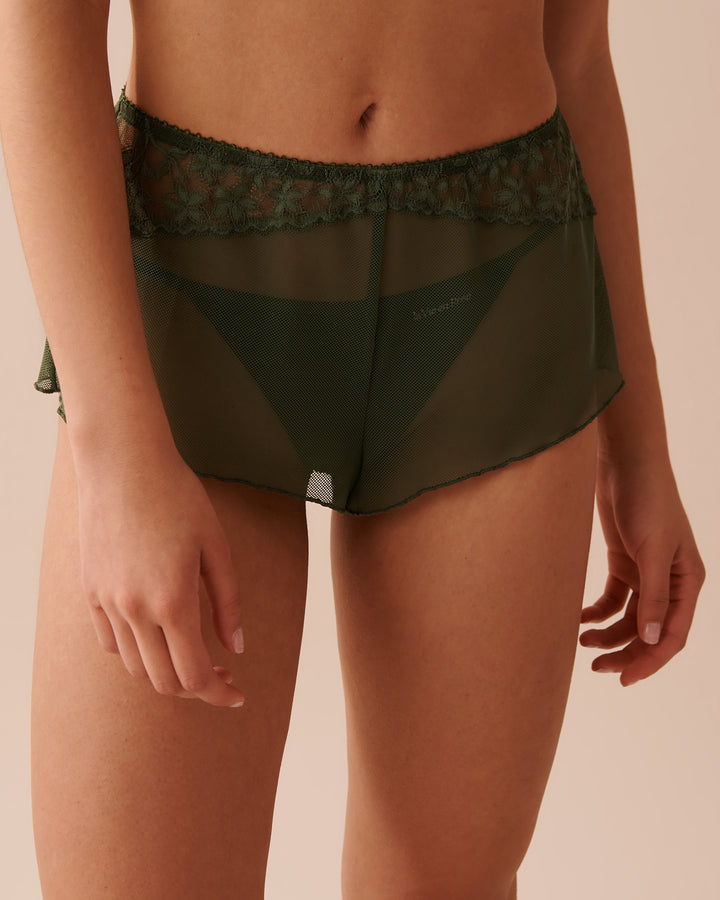 Scalloped Lace and Mesh 2-piece Set - Periscope