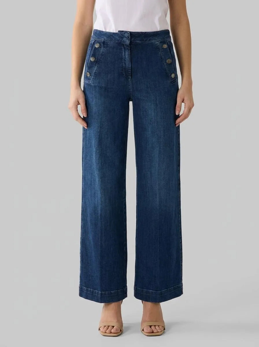 Wide-Leg Jeans with Buttons