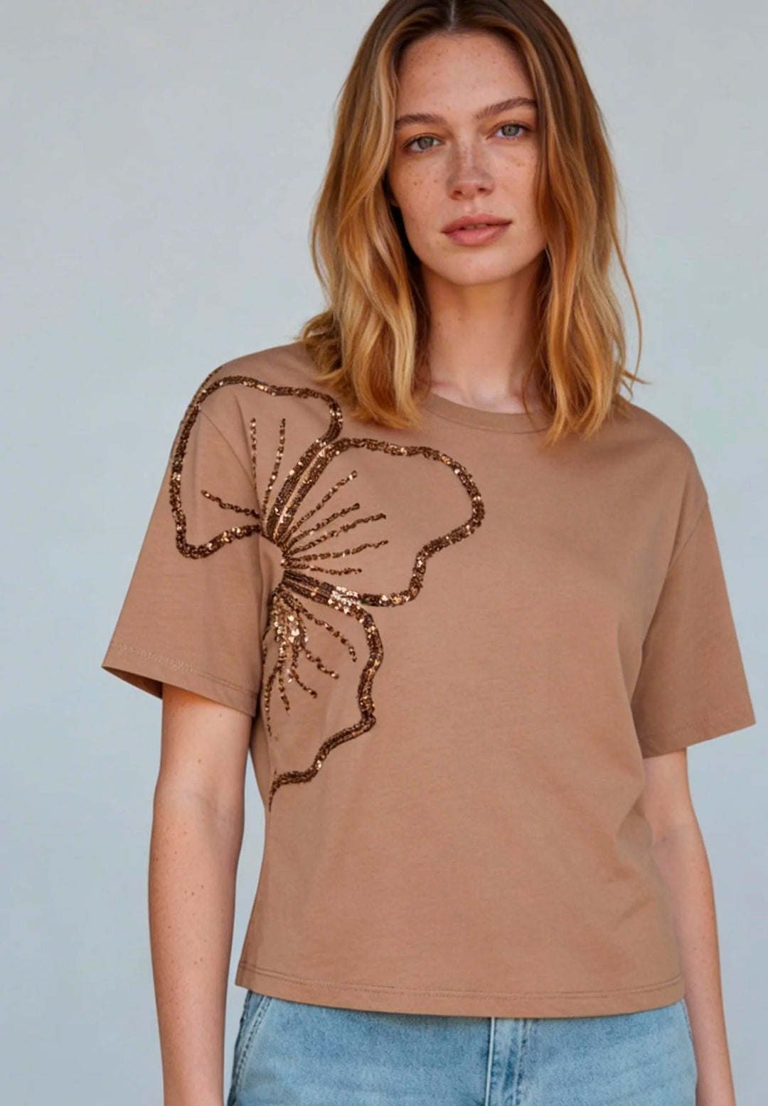 T-Shirt with Sequined Flower
