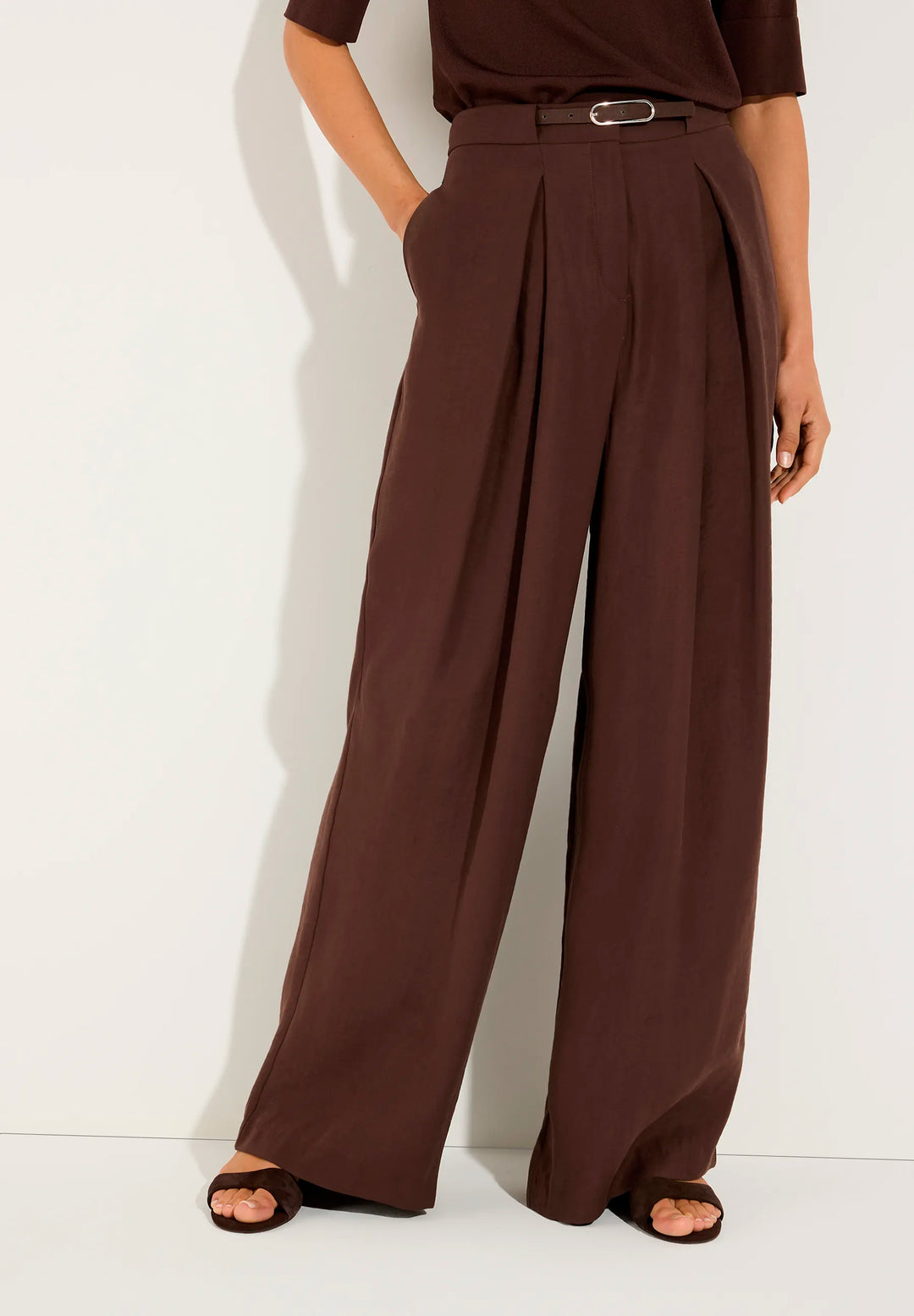Wide-Leg Trousers