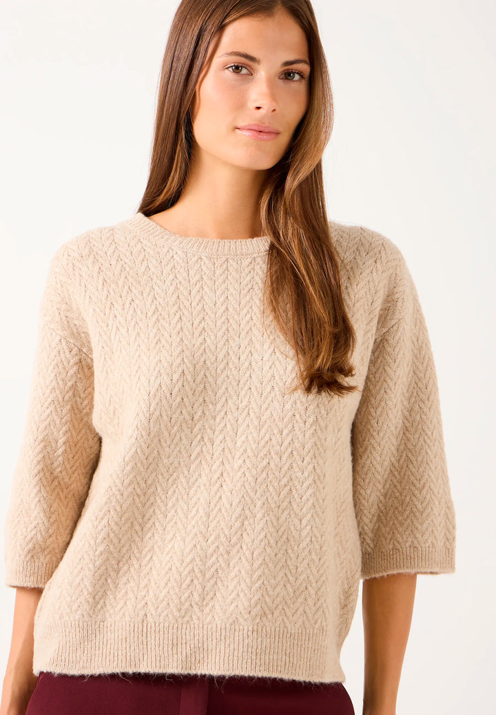 Pullover with Structure