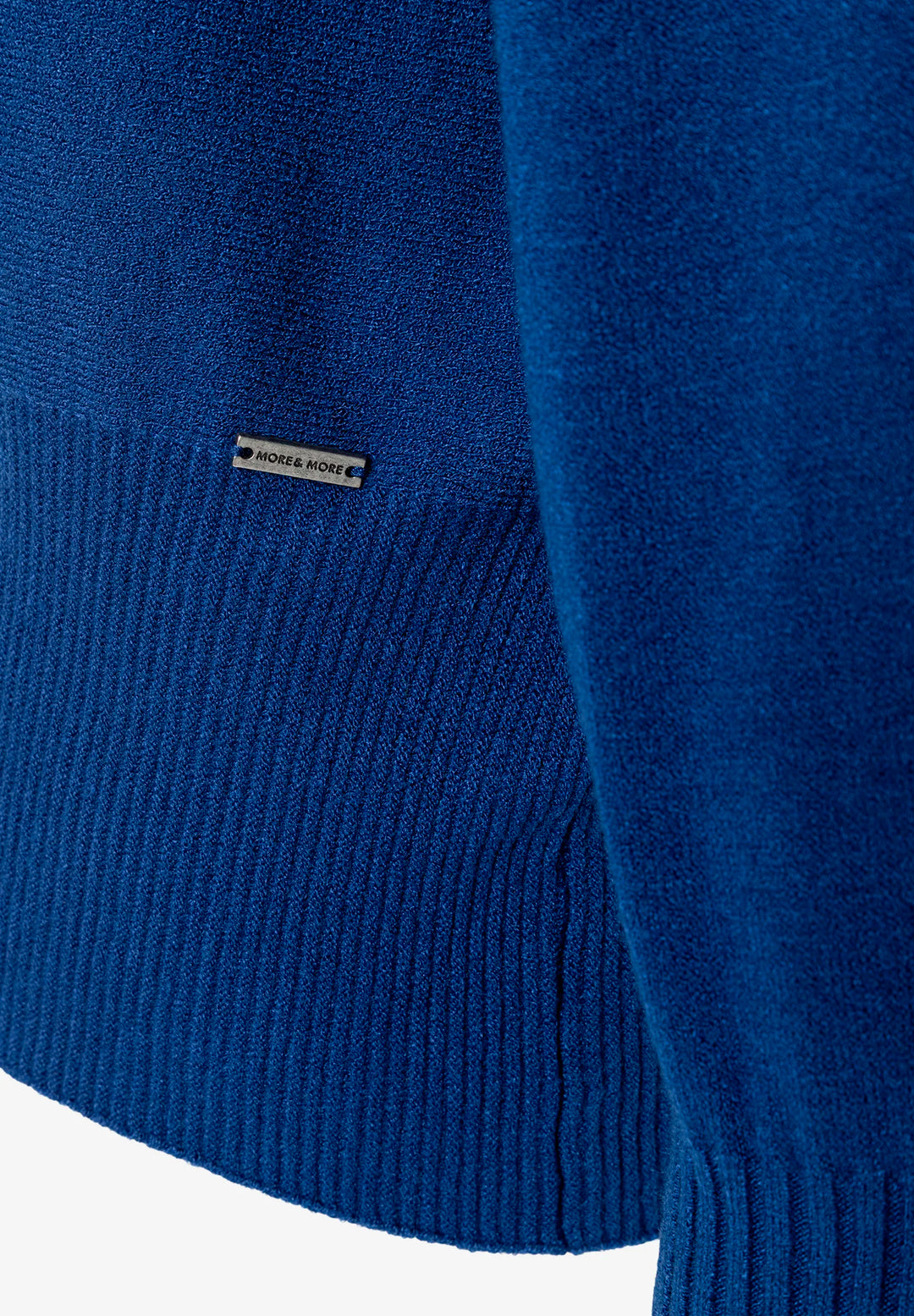 Dollman Pullover Longsleeve