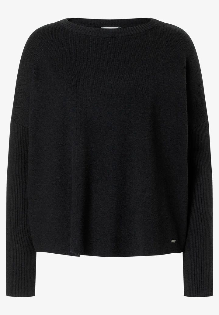 Pullover with Rip-Sleeves