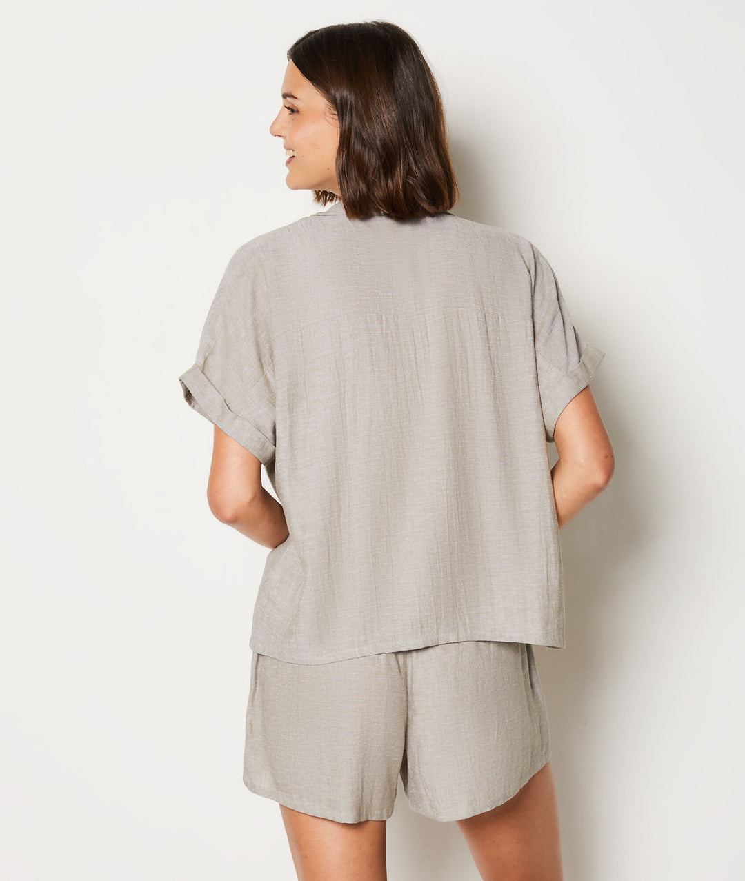 TOP - Kaki Olive