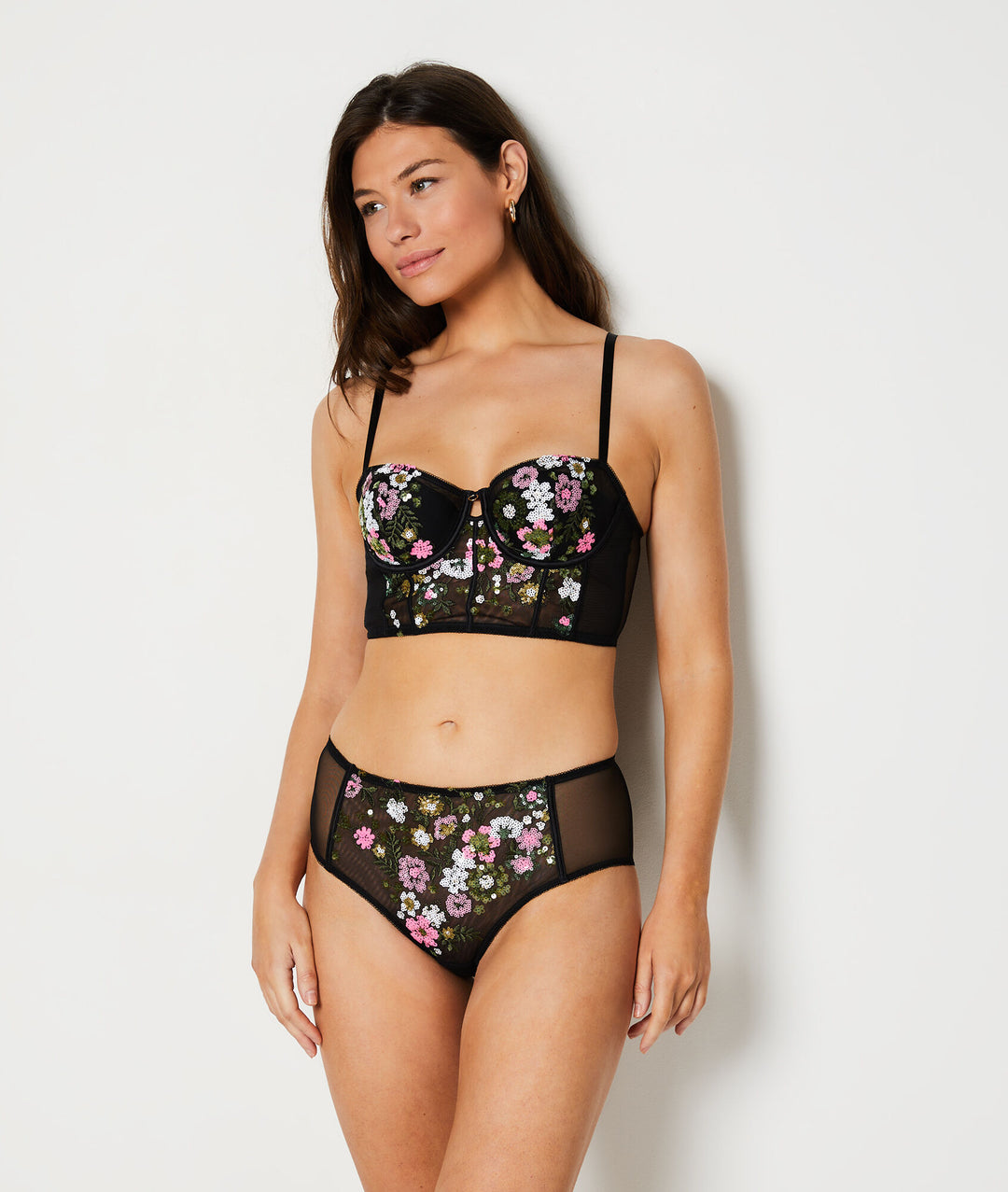 High-waist embroidered brief - Noir
